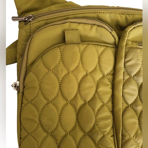 LUG - Canter Crossbody Bag - Picture 3 of 10